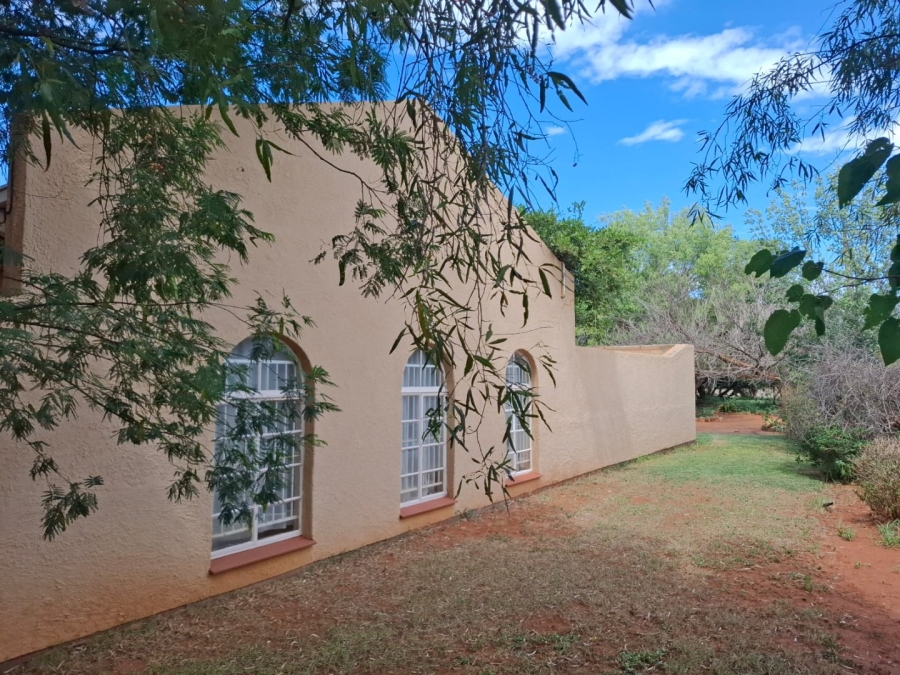 4 Bedroom Property for Sale in Bloemdal Free State